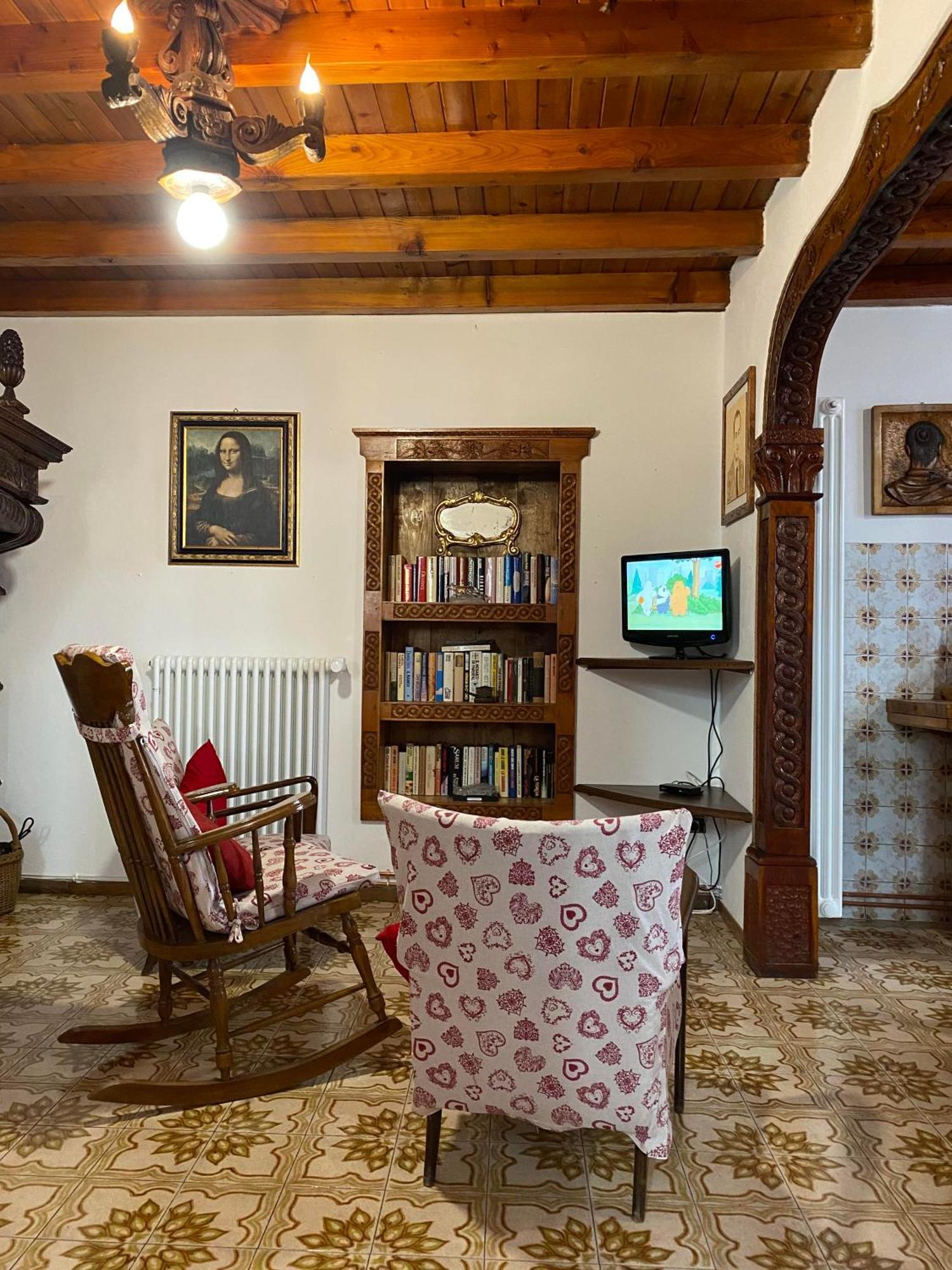 Casa Nel Centro Storico Di Borno Villa Exterior foto